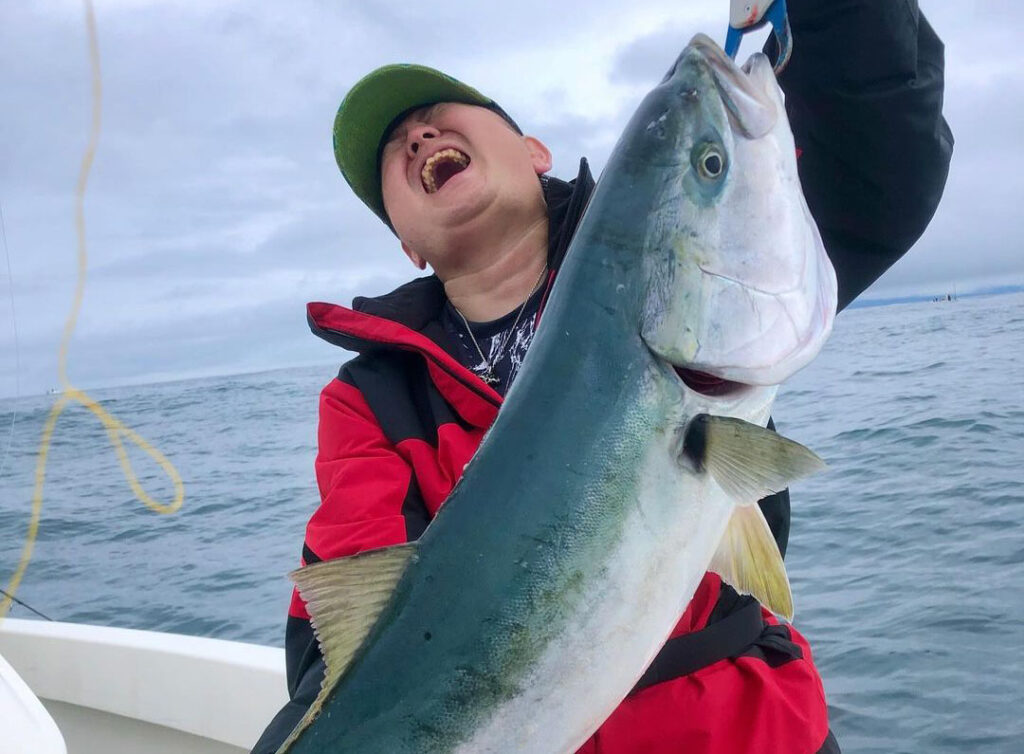 酒田港 ブリジギング 水深55m-65m